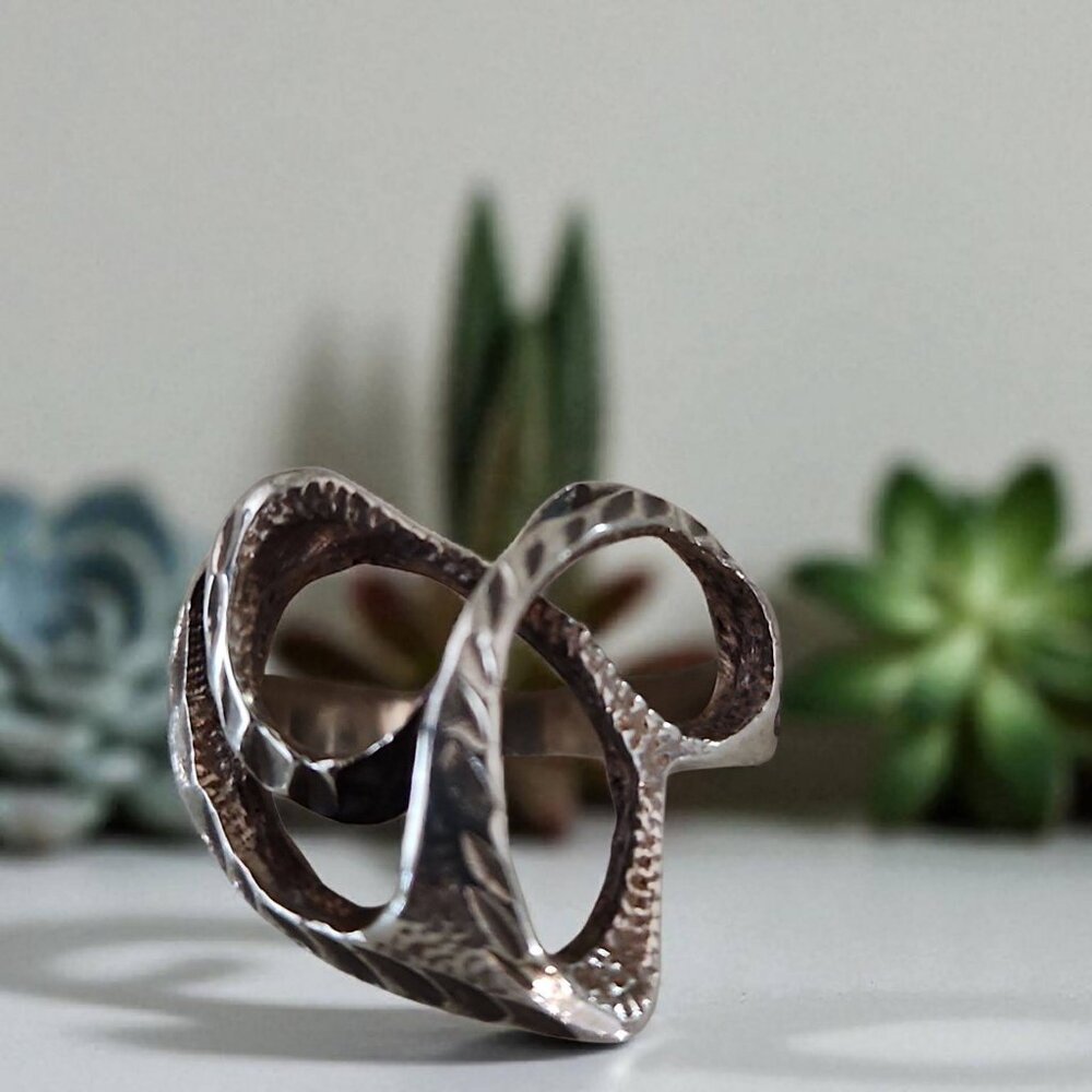 Vintage Sterling Silver Ring - Picture 9 of 16